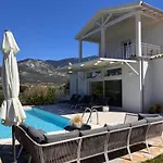 Casa Kefy * Peszáda